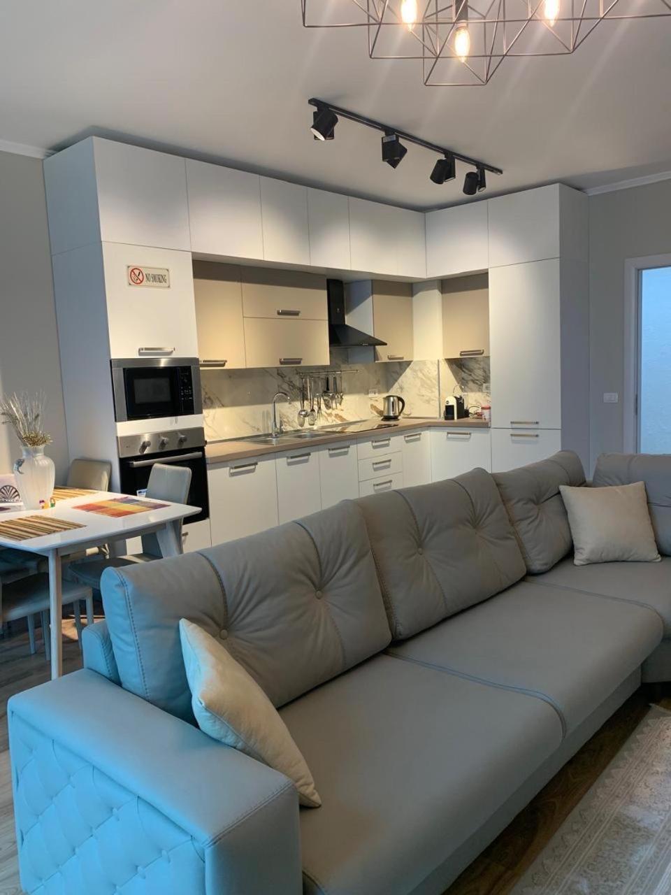 Sky & Sea View Luxury Apartments دراس المظهر الخارجي الصورة